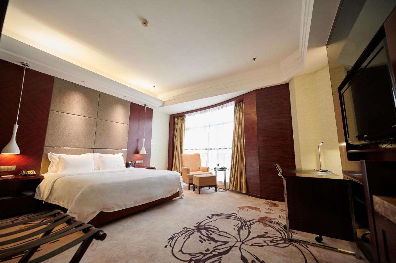 Foshan Jinlai Holiday Hotel מראה חיצוני תמונה
