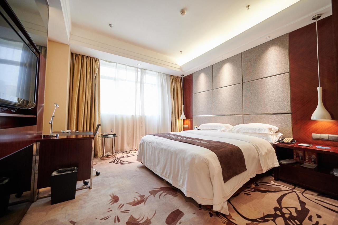 Foshan Jinlai Holiday Hotel מראה חיצוני תמונה
