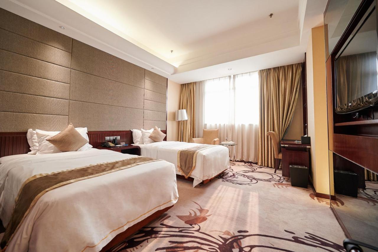 Foshan Jinlai Holiday Hotel מראה חיצוני תמונה