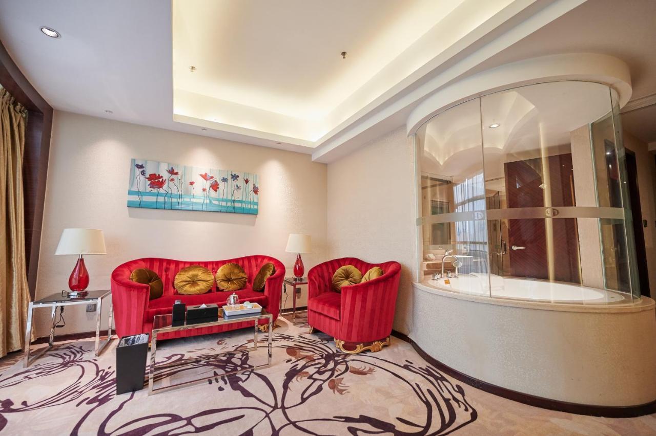 Foshan Jinlai Holiday Hotel מראה חיצוני תמונה