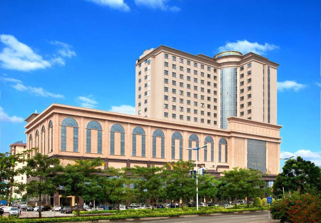 Foshan Jinlai Holiday Hotel מראה חיצוני תמונה