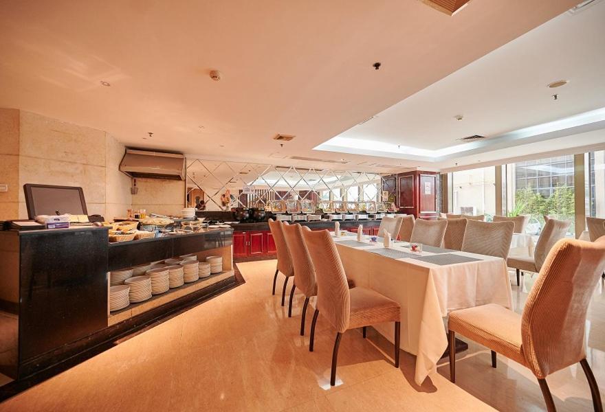 Foshan Jinlai Holiday Hotel מראה חיצוני תמונה